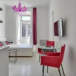 Lejlighed Collins Amethyst Center Pula