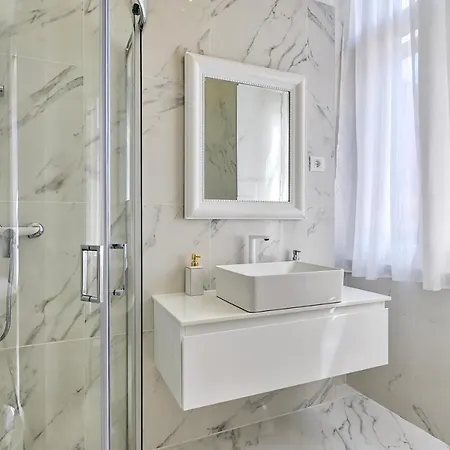 Appartement Collins Amethyst Center