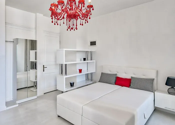 Collins Amethyst Center * プーラ