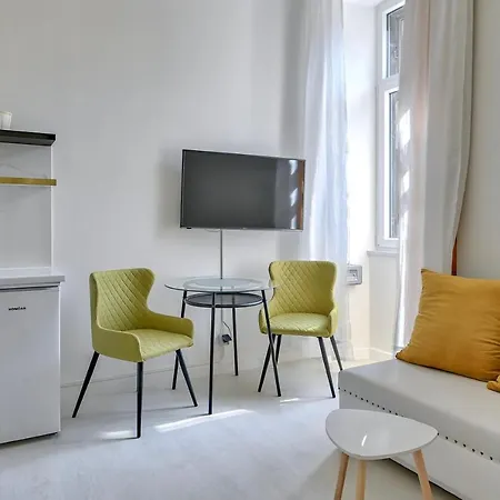 Collins Amethyst Center *